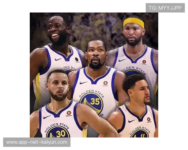 勇士队全力拼搏，追逐历史三连冠，勇士4年夺三冠对手