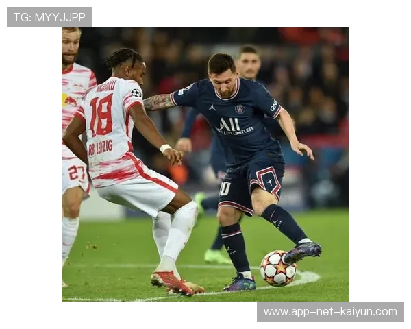 巴黎利用外线速度持续打开局面,冲击冠军之路 巴黎利用外线速度持续打开局面,冲击冠军之路
